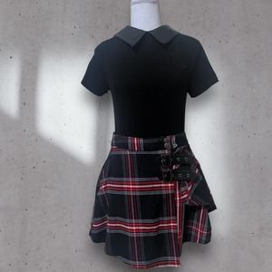 Chilling Adventures of Sabrina Hot Topic Set